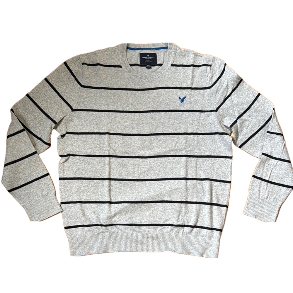 American Eagle Men's Gray Striped Classic Fit Sweater